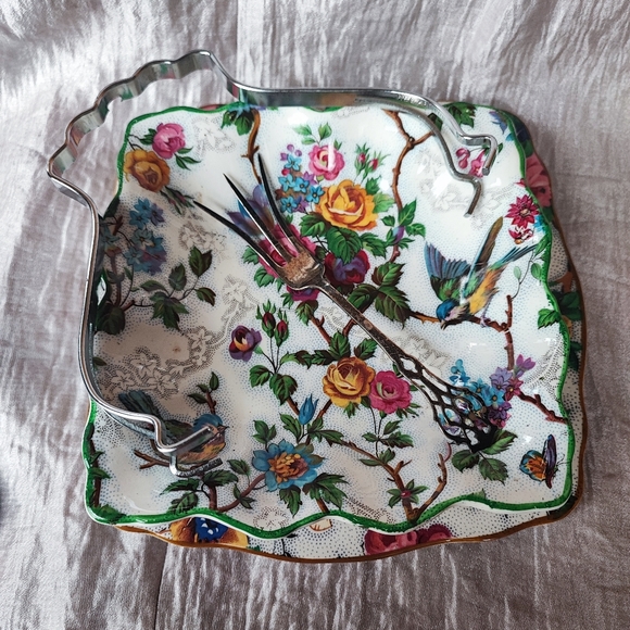 CROWN DUCAL Chintz ASCOT Pattern Tidbit Bowl Midwinter England Tidbit and Handle - Picture 4 of 11
